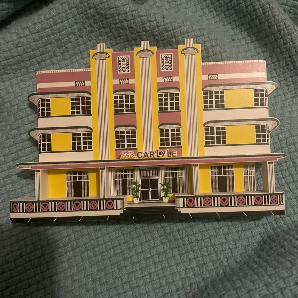 The Carlyle Art Deco Building Sheila’s 1996 Shelf Sitter